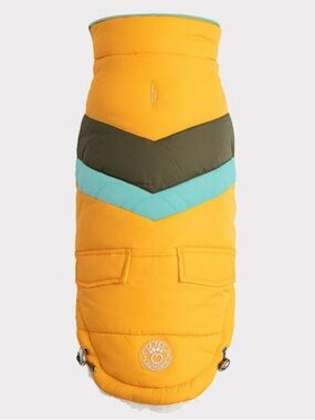GF PET Alpine Puffer Dog Jacket, size Large